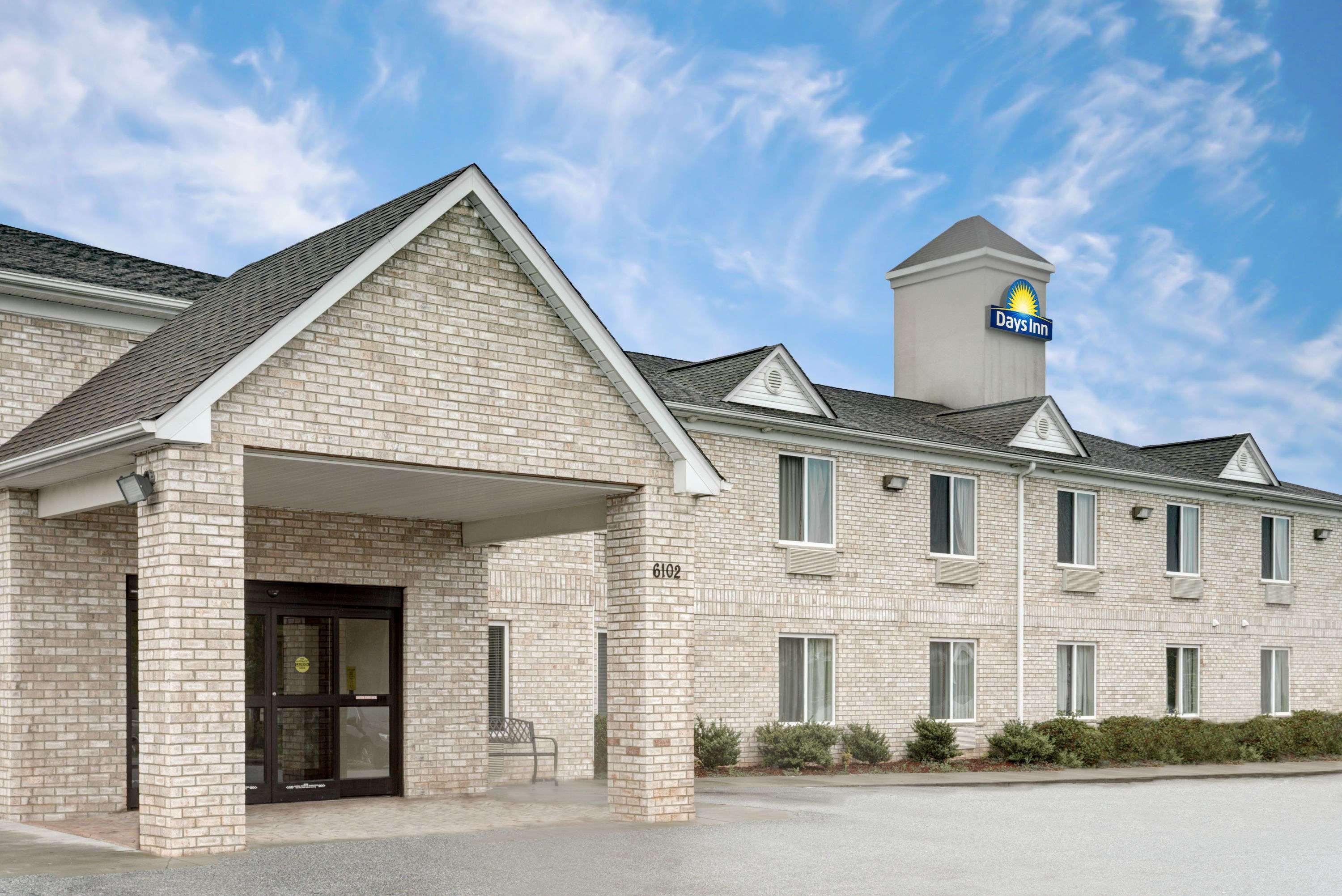 Days Inn By Wyndham Greensboro Nc מראה חיצוני תמונה