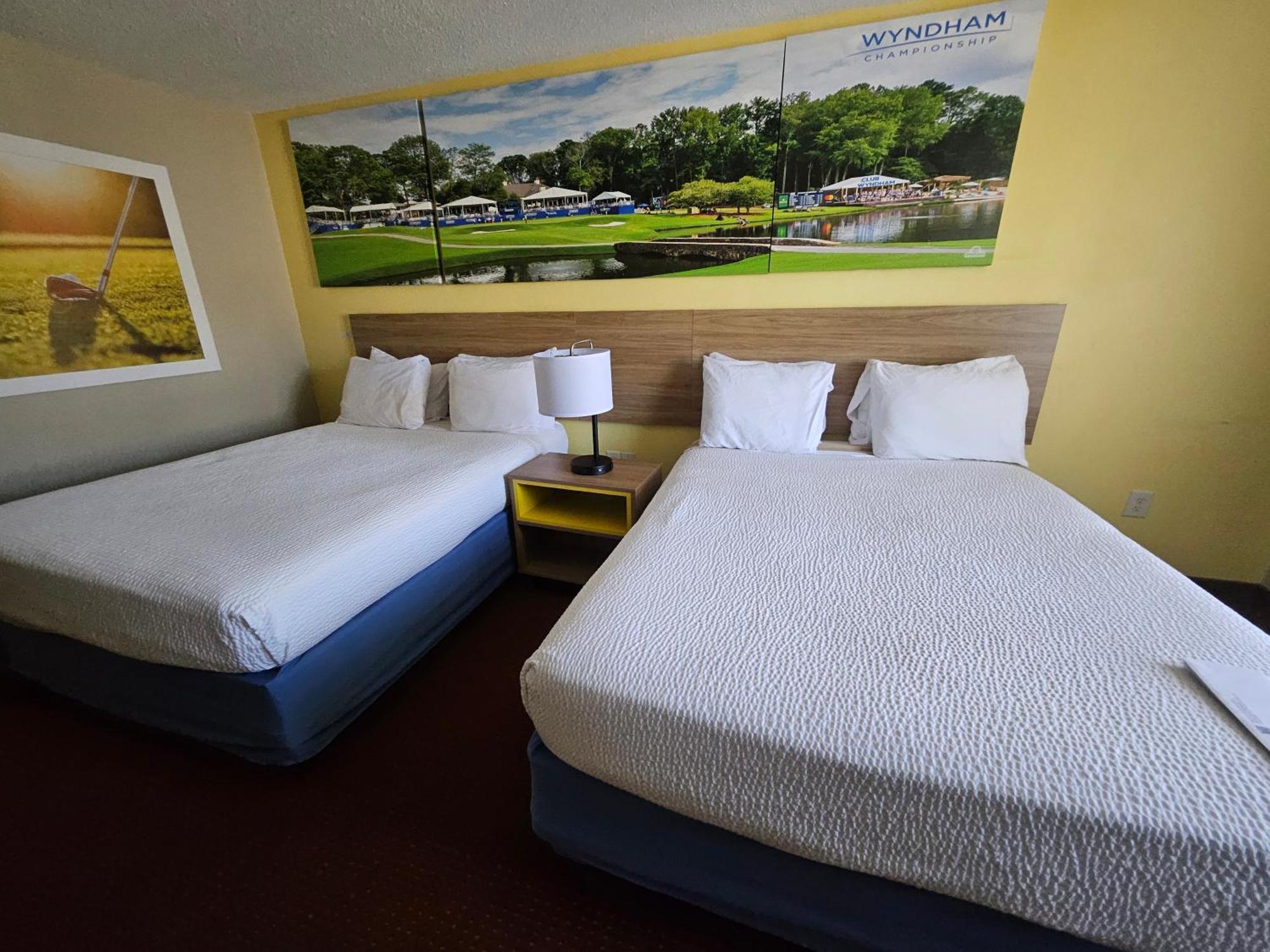 Days Inn By Wyndham Greensboro Nc מראה חיצוני תמונה