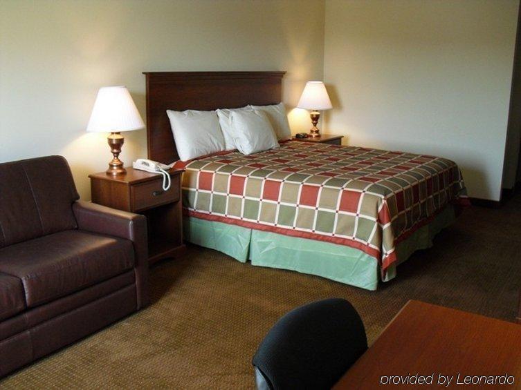 Days Inn By Wyndham Greensboro Nc מראה חיצוני תמונה